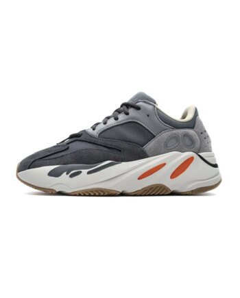 adidas Yeezy Boost 700 Magnet FV9922